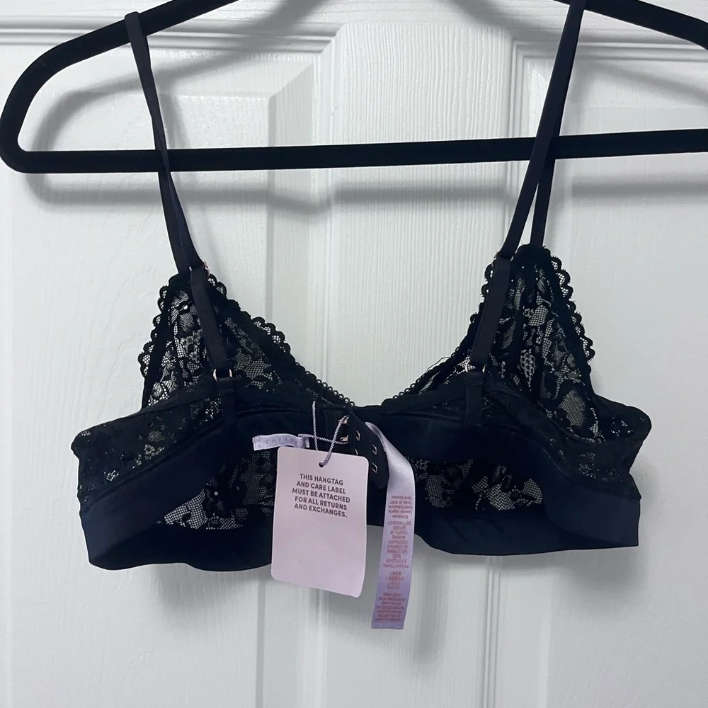 SAVAGE X FENTY FLORAL LACE AND MESH BRALETTE - Picture 7 of 10
